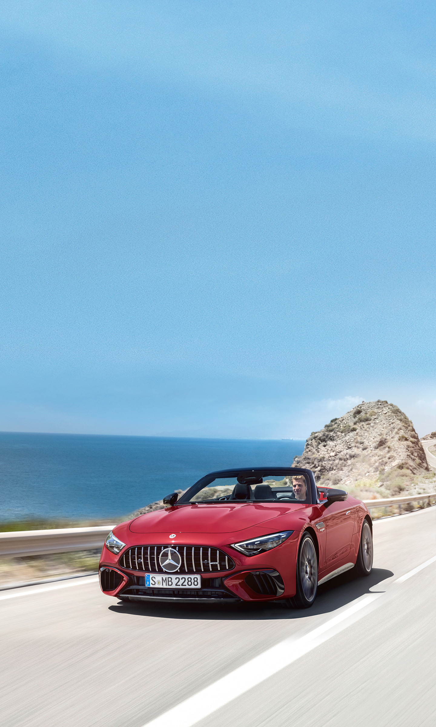 Download 2022 Mercedes-AMG SL 63 4MATIC+ - Front HD Phone Wallpaper 1440x2400 #5