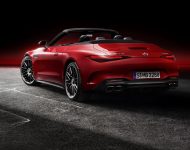 2022 Mercedes-AMG SL 63 4MATIC+ - Rear Three-Quarter Wallpaper 190x150