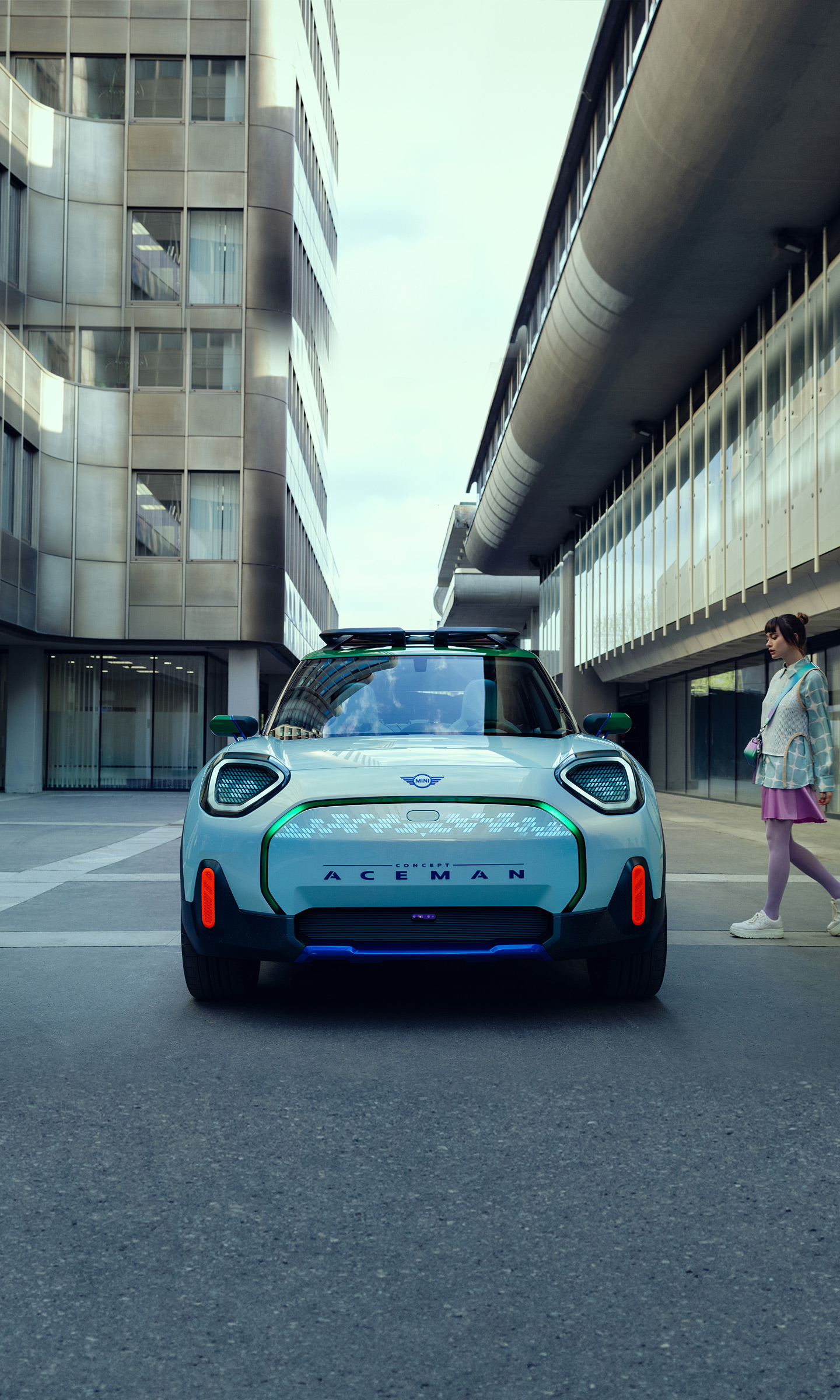 Download 2022 Mini Aceman Concept - Front HD Phone Wallpaper 1440x2400 #7