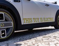 2022 Mini Cooper SE Convertible Concept - Detail Wallpaper 190x150