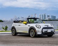 2022 Mini Cooper SE Convertible Concept - Front Three-Quarter Wallpaper 190x150