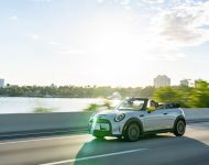 2022 Mini Cooper SE Convertible Concept - Front Three-Quarter Wallpaper 190x150