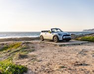 2022 Mini Cooper SE Convertible Concept - Front Three-Quarter Wallpaper 190x150