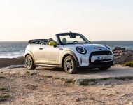 2022 Mini Cooper SE Convertible Concept - Front Three-Quarter Wallpaper 190x150