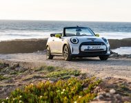 2022 Mini Cooper SE Convertible Concept - Front Three-Quarter Wallpaper 190x150