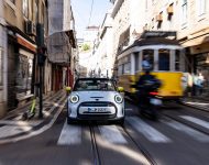 2022 Mini Cooper SE Convertible Concept - Front Wallpaper 190x150