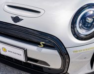 2022 Mini Cooper SE Convertible Concept - Headlight Wallpaper 190x150