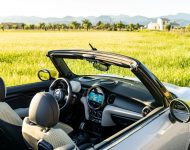 2022 Mini Cooper SE Convertible Concept - Interior Wallpaper 190x150