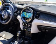 2022 Mini Cooper SE Convertible Concept - Interior Wallpaper 190x150