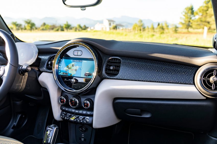 2022 Mini Cooper SE Convertible Concept - Interior Wallpaper 850x567 #145