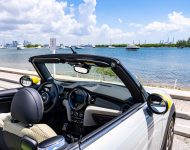 2022 Mini Cooper SE Convertible Concept - Interior Wallpaper 190x150