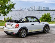 2022 Mini Cooper SE Convertible Concept - Rear Three-Quarter Wallpaper 190x150