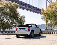2022 Mini Cooper SE Convertible Concept - Rear Three-Quarter Wallpaper 190x150