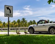 2022 Mini Cooper SE Convertible Concept - Rear Three-Quarter Wallpaper 190x150