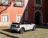 2022 Mini Cooper SE Convertible Concept - Rear Three-Quarter Wallpaper 190x150