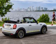2022 Mini Cooper SE Convertible Concept - Rear Three-Quarter Wallpaper 190x150