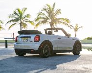 2022 Mini Cooper SE Convertible Concept - Rear Three-Quarter Wallpaper 190x150