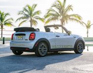 2022 Mini Cooper SE Convertible Concept - Rear Three-Quarter Wallpaper 190x150