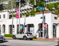 2022 Mini Cooper SE Convertible Concept - Rear Three-Quarter Wallpaper 190x150