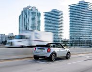 2022 Mini Cooper SE Convertible Concept - Rear Three-Quarter Wallpaper 190x150