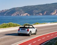 2022 Mini Cooper SE Convertible Concept - Rear Three-Quarter Wallpaper 190x150