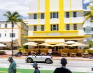 2022 Mini Cooper SE Convertible Concept - Side Wallpaper 190x150