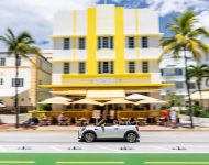 2022 Mini Cooper SE Convertible Concept - Side Wallpaper 190x150