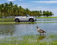 2022 Mini Cooper SE Convertible Concept - Side Wallpaper 190x150