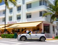 2022 Mini Cooper SE Convertible Concept - Side Wallpaper 190x150