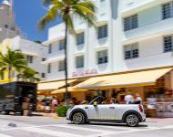 2022 Mini Cooper SE Convertible Concept - Side Wallpaper 190x150