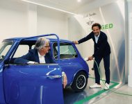 2022 Mini Recharged by Paul Smith - Detail Wallpaper 190x150