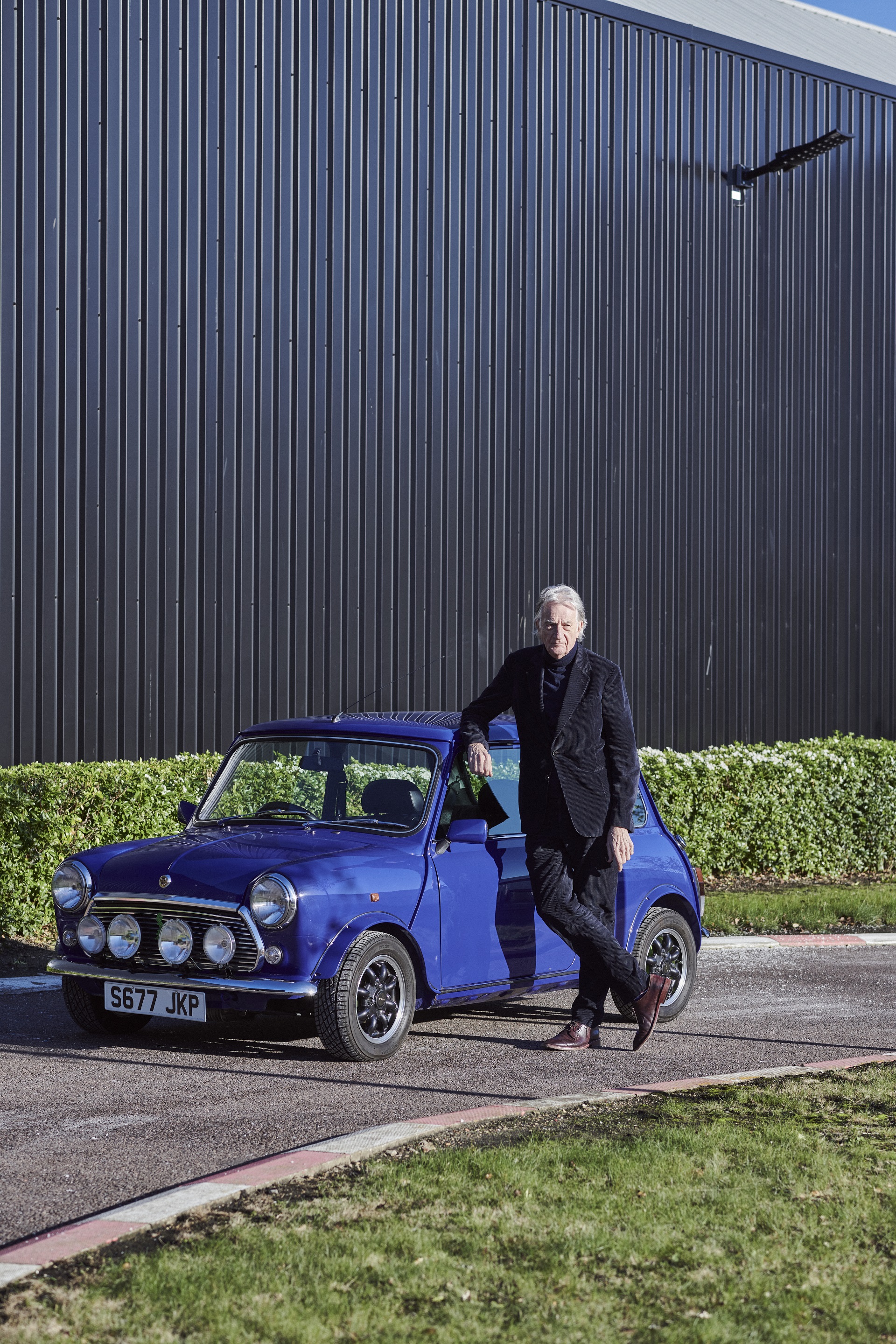 Download 2022 Mini Recharged by Paul Smith - Front Three-Quarter HD Phone Wallpaper 1920x2880 #62