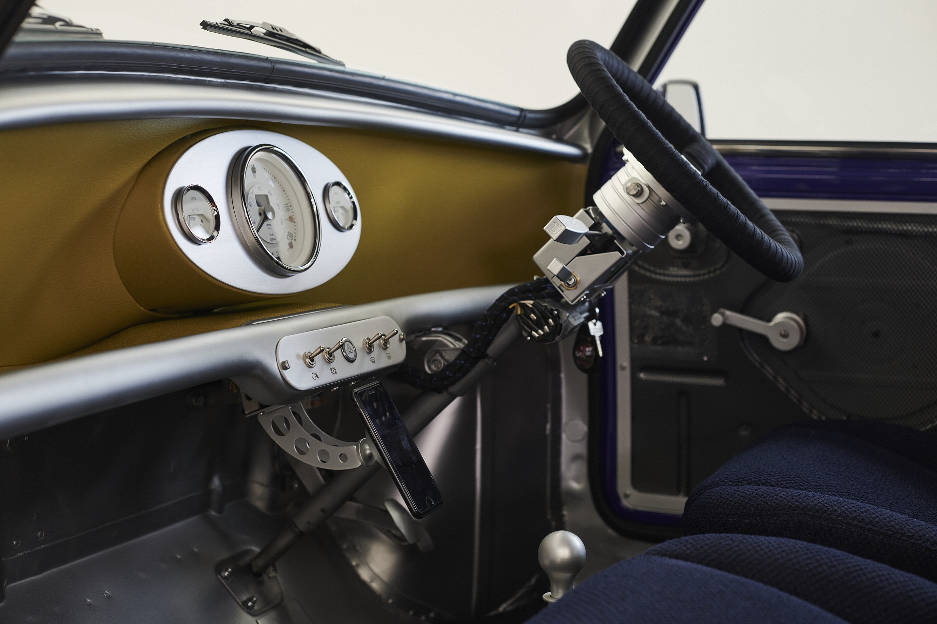 Download 2022 Mini Recharged by Paul Smith - Interior, Steering Wheel HD Wallpaper 1920x1280 #18