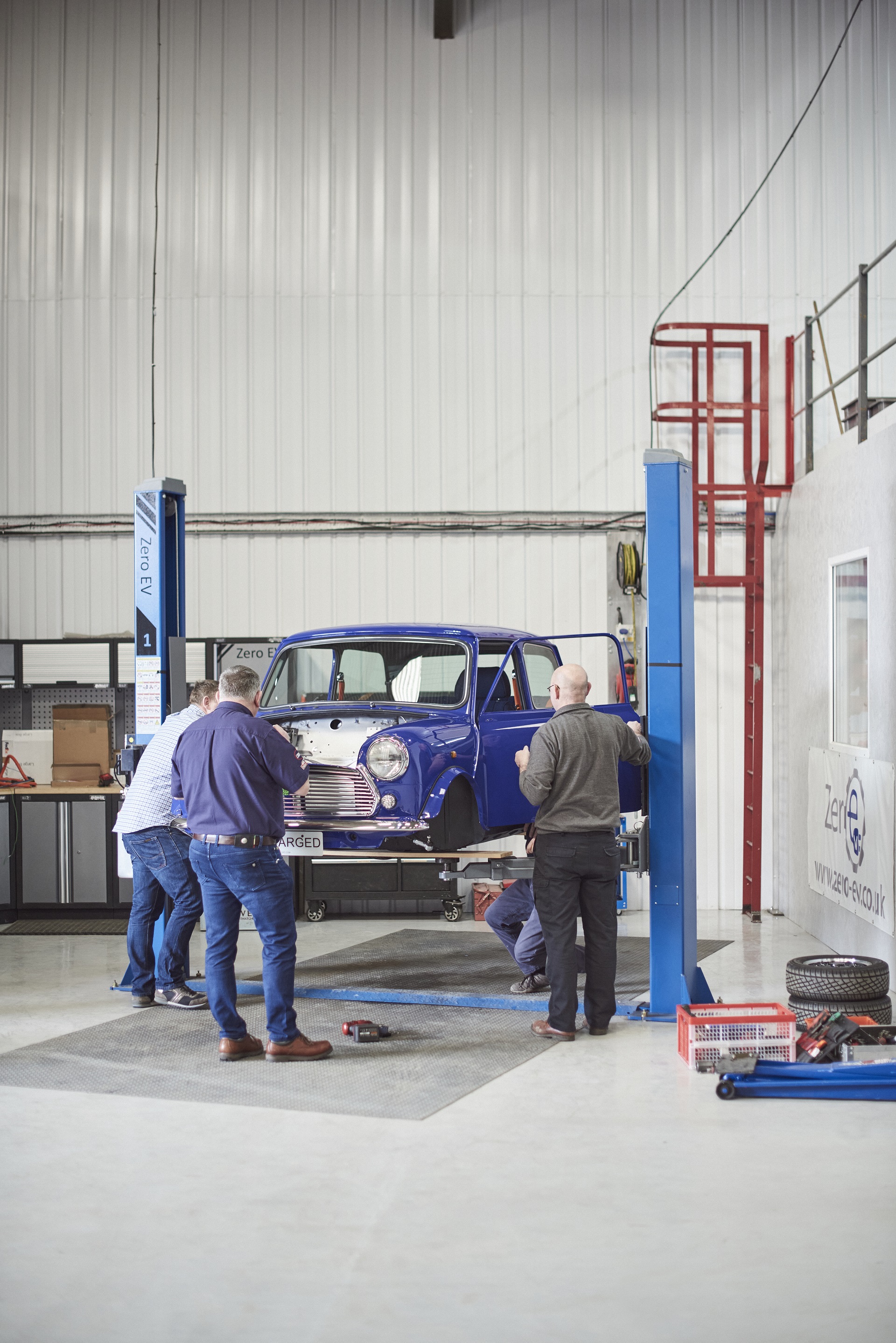 Download 2022 Mini Recharged by Paul Smith - Making Of HD Phone Wallpaper 1920x2876 #59