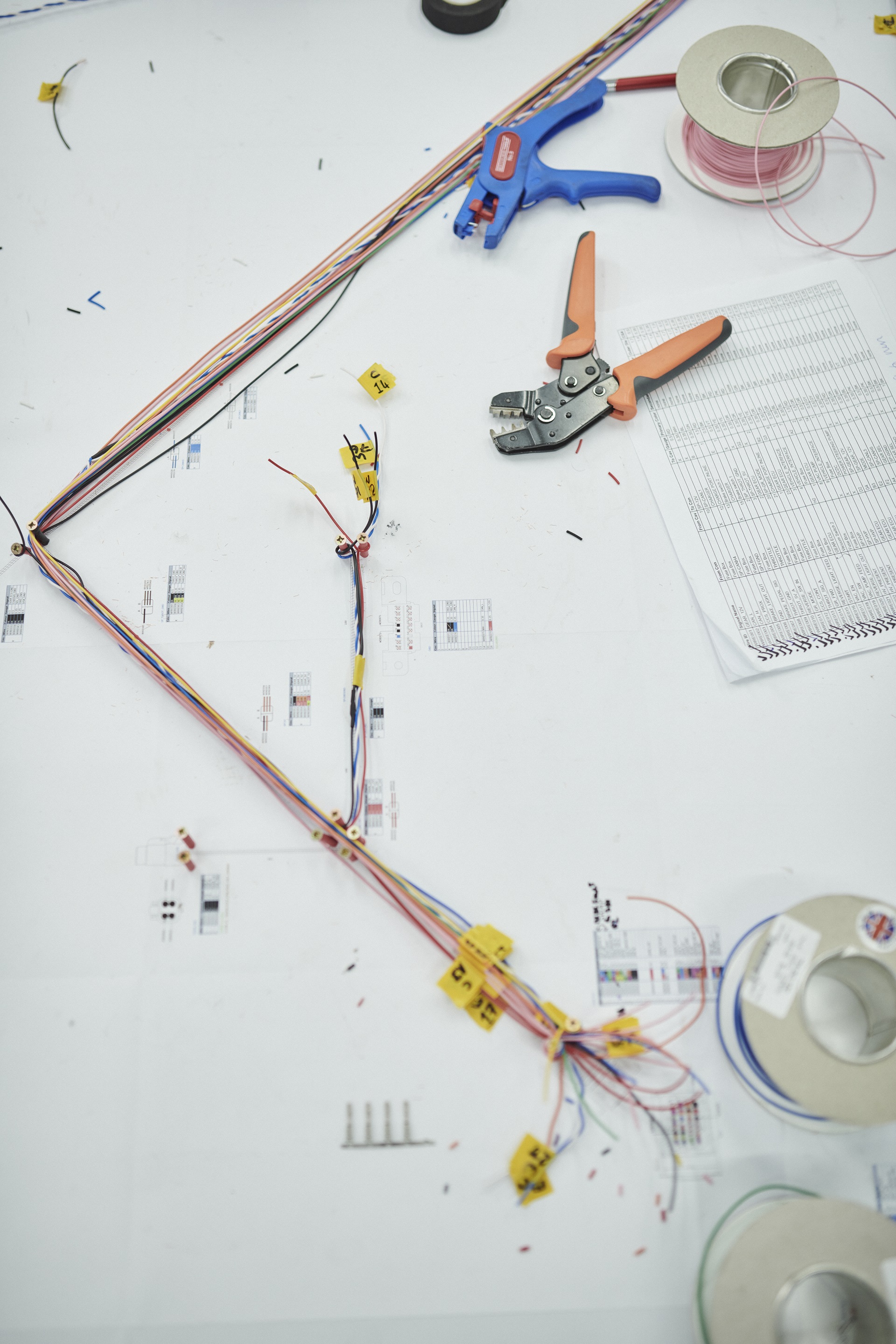 Download 2022 Mini Recharged by Paul Smith - Making Of HD Phone Wallpaper 1920x2880 #38