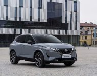 2022 Nissan Qashqai e-Power - Front Three-Quarter Wallpaper 190x150