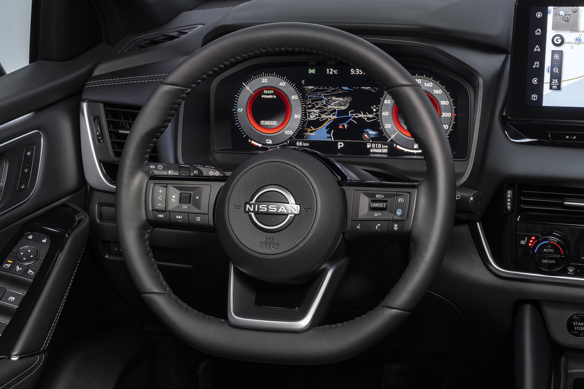 Download 2022 Nissan Qashqai e-Power - Interior, Steering Wheel HD Wallpaper 1920x1280 #75