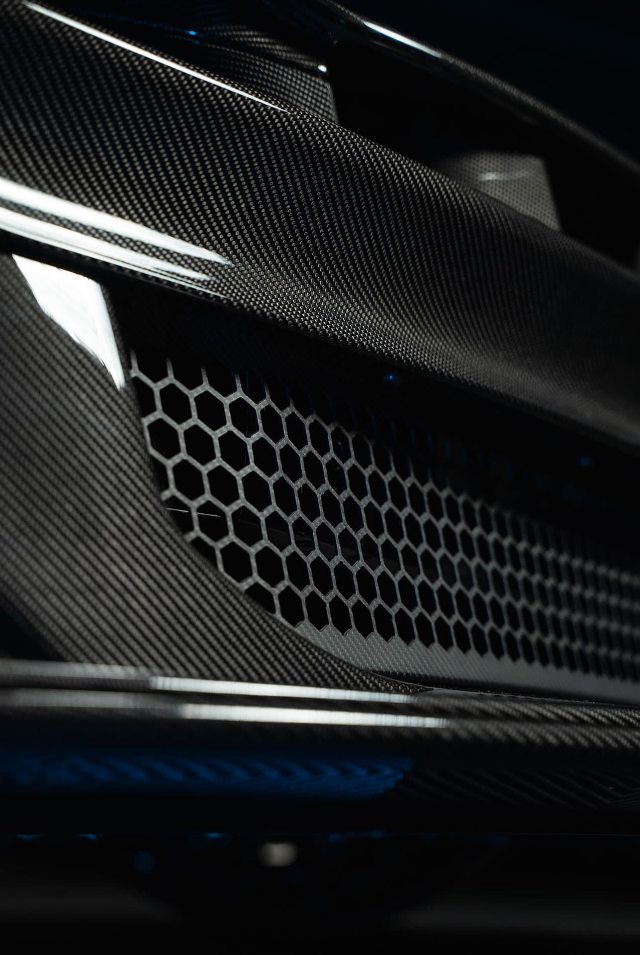 Download 2022 Picasso 660 LMS - Grille HD Phone Wallpaper 1287x1920 #9