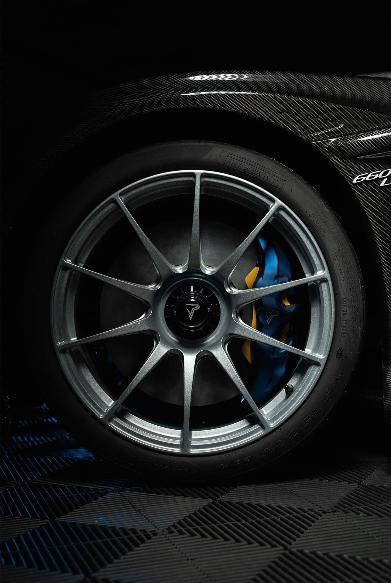 Download 2022 Picasso 660 LMS - Wheel HD Phone Wallpaper 1287x1920 #15