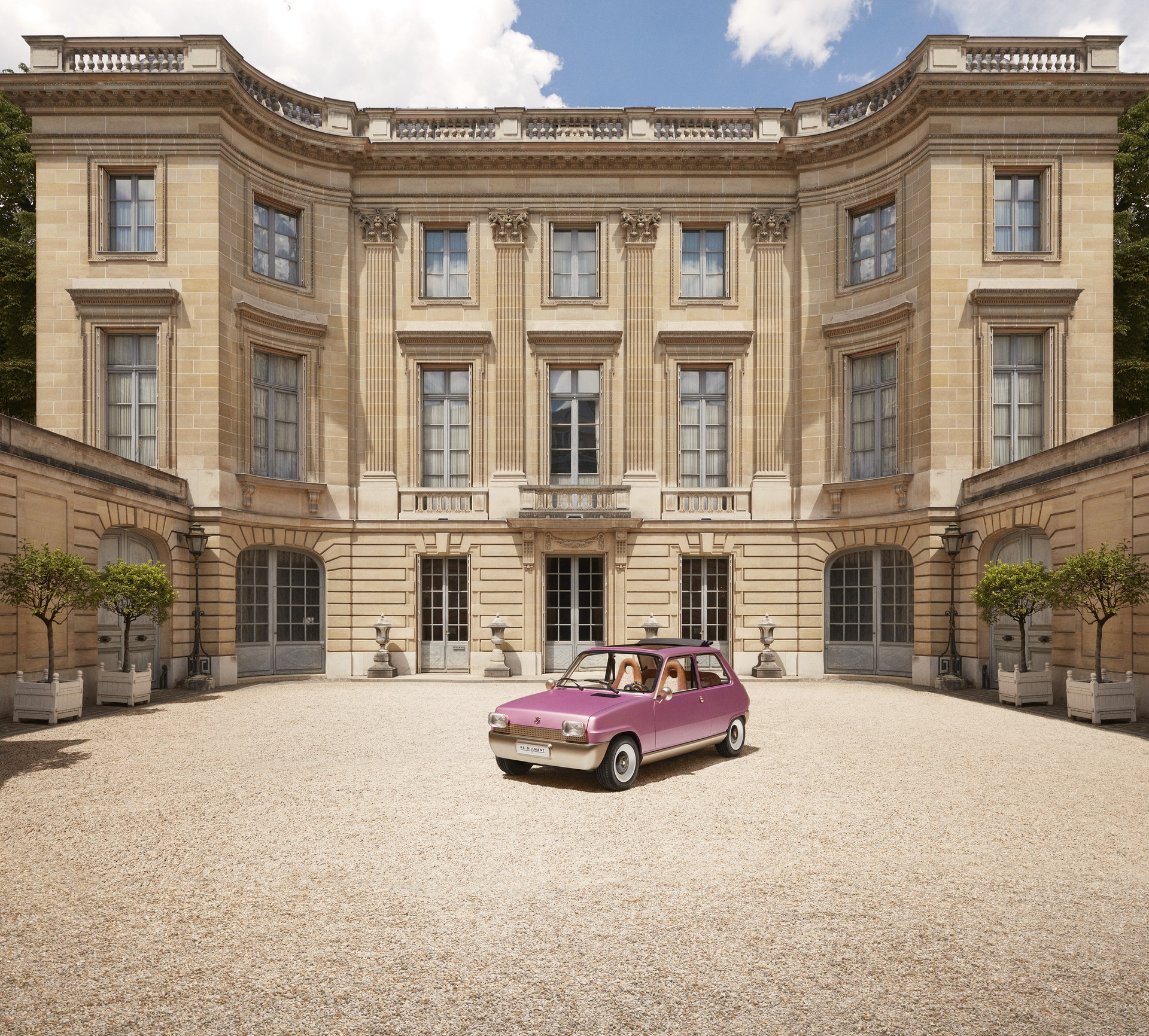 Download 2022 Renault 5 Diamant Concept - Front Three-Quarter HD Wallpaper 1920x1732 #1