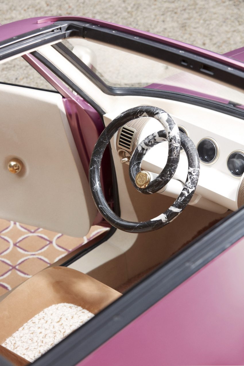2022 Renault 5 Diamant Concept - Interior, Steering Wheel Phone Wallpaper 850x1275 #20