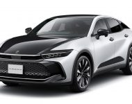 2022 Toyota Crown Crossover Concept - Front Three-Quarter Wallpaper 190x150