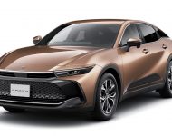 2022 Toyota Crown Crossover Concept - Front Three-Quarter Wallpaper 190x150