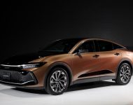 2022 Toyota Crown Crossover Concept - Front Three-Quarter Wallpaper 190x150