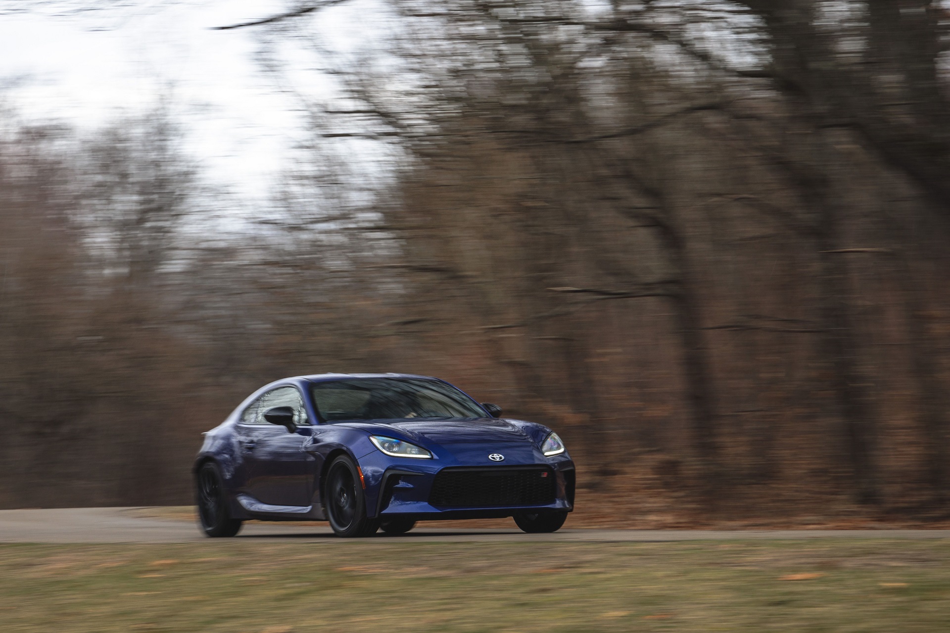 Download 2022 Toyota GR86 Premium Automatic - Front Three-Quarter HD Wallpaper 1920x1280 #8