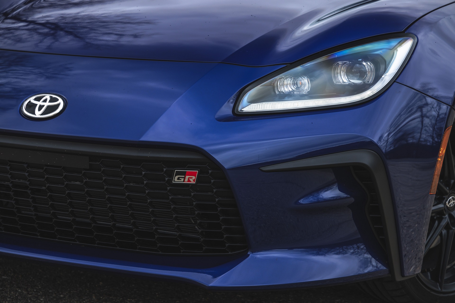 Download 2022 Toyota GR86 Premium Automatic - Headlight HD Wallpaper 1920x1280 #15