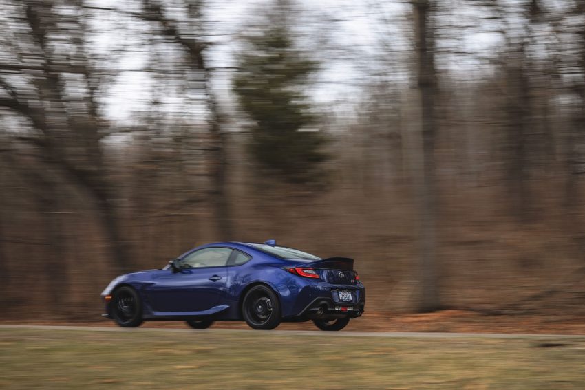 2022 Toyota GR86 Premium Automatic - Rear Three-Quarter Wallpaper 850x567 #11