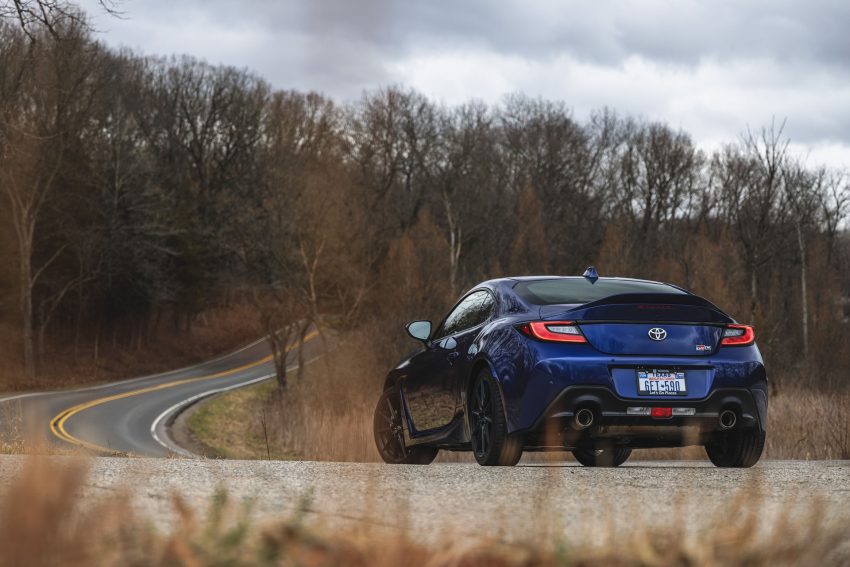 2022 Toyota GR86 Premium Automatic - Rear Wallpaper 850x567 #4