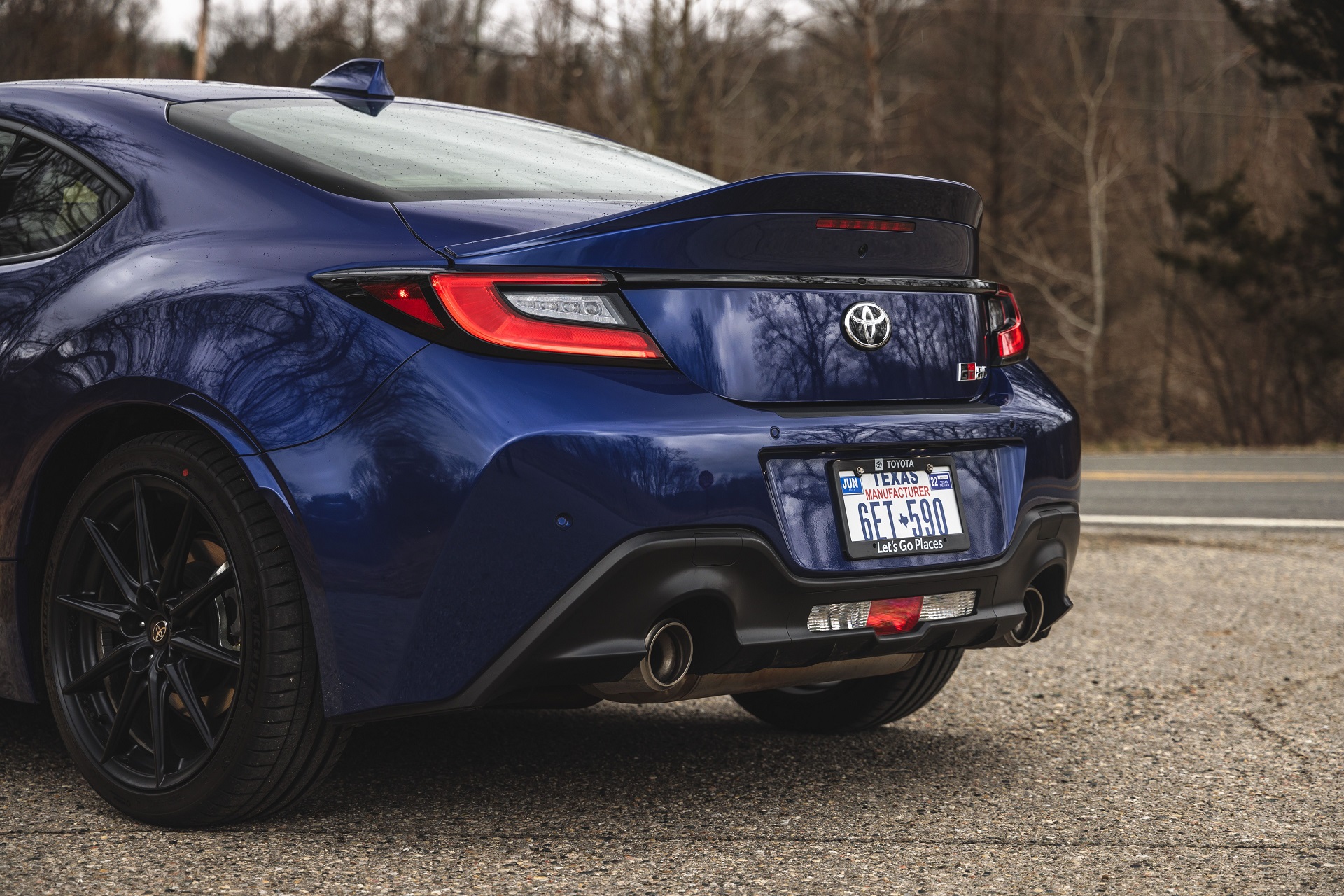 Download 2022 Toyota GR86 Premium Automatic - Rear HD Wallpaper 1920x1280 #17