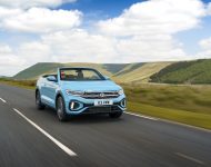 2022 Volkswagen T-Roc Cabriolet - UK version - Front Wallpaper 190x150